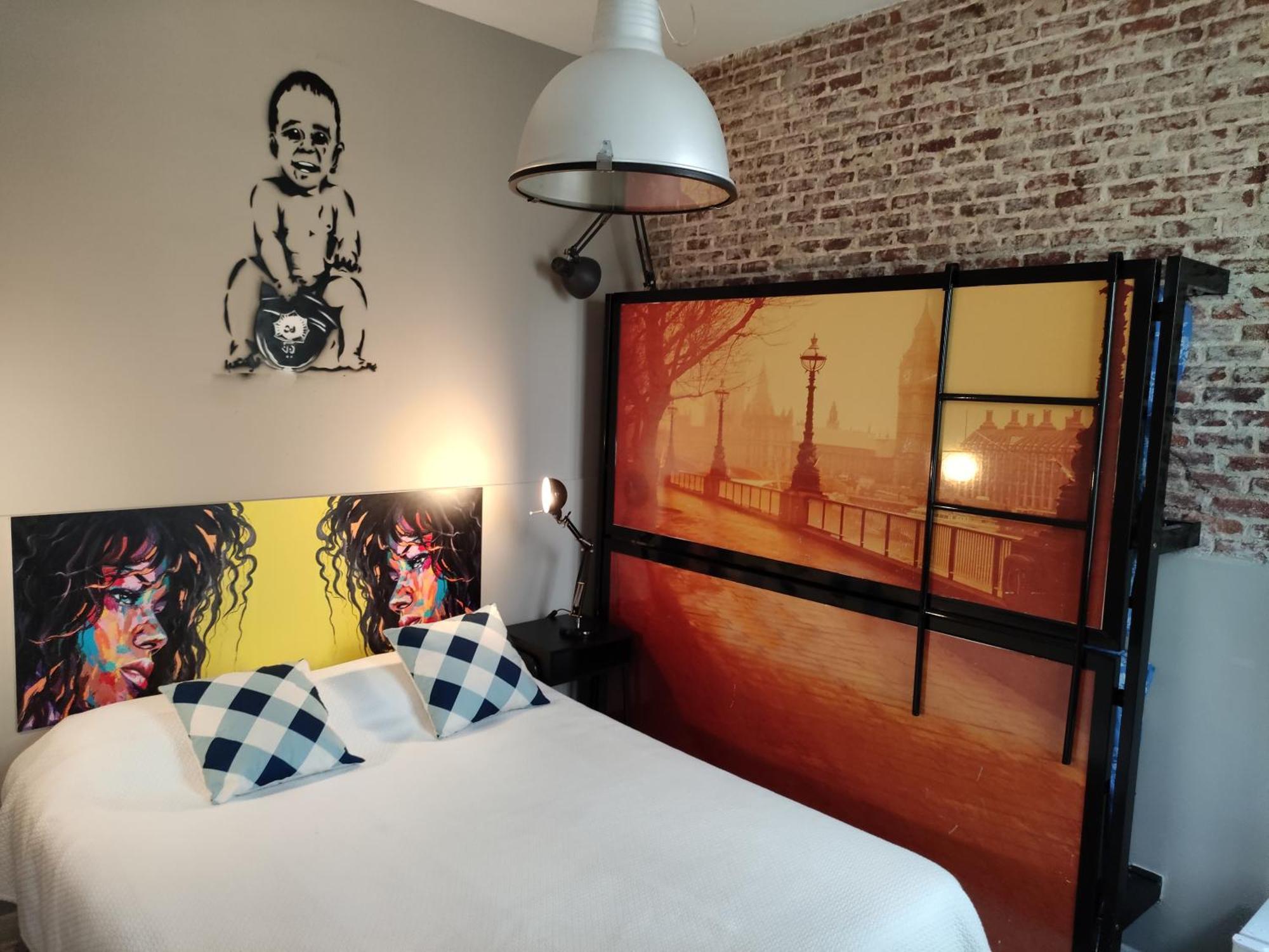 Hostal Hispalense Мадрид Екстер'єр фото